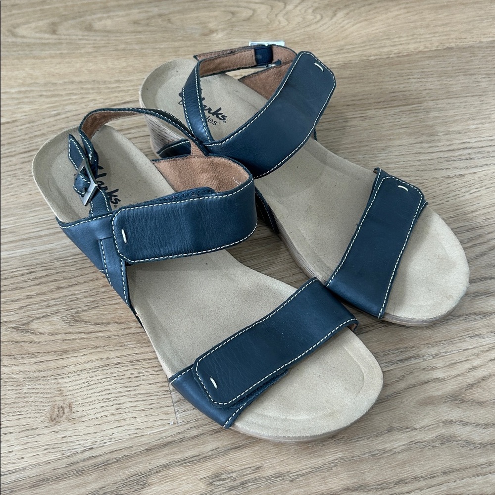 Clarks Alto Disco Black Leather Wedge Sandal Size‎ 8